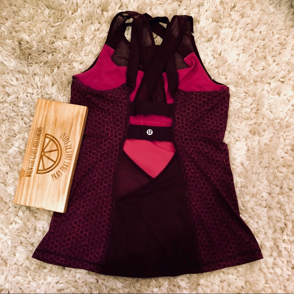 Lululemon work out top